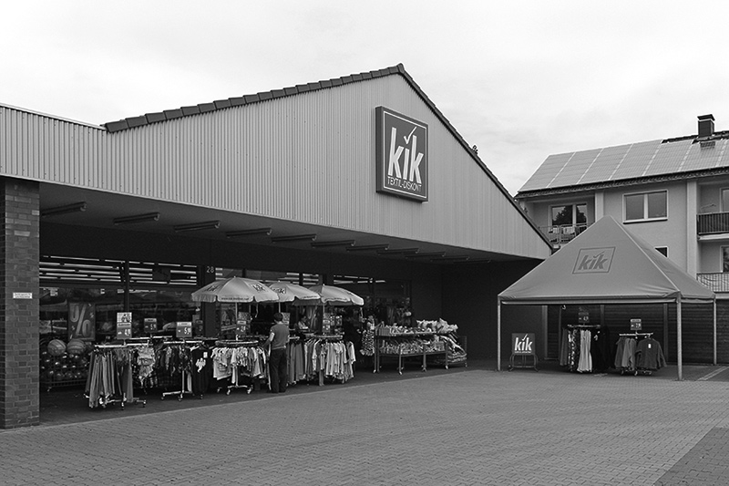 Duisburg; Fachmarktzentrum